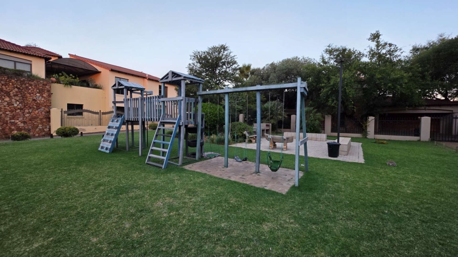 4 Bedroom Property for Sale in Melodie North West